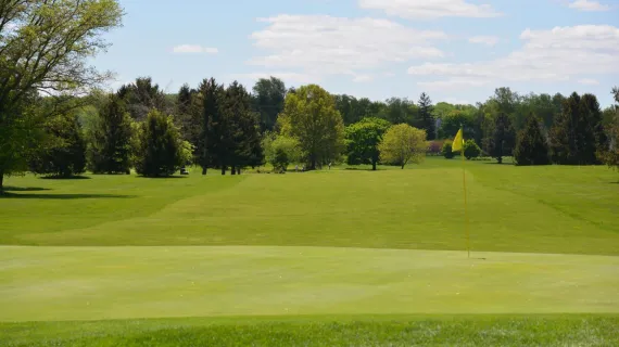 Tenembaum, Budny & Hart are tri-medalists in Mid-Amateur Qualifying at Peddie