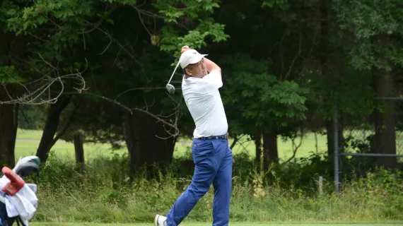 Thomas Lee Fires 7-under 65 to Medal in Amateur Qualifier at Quail Brook