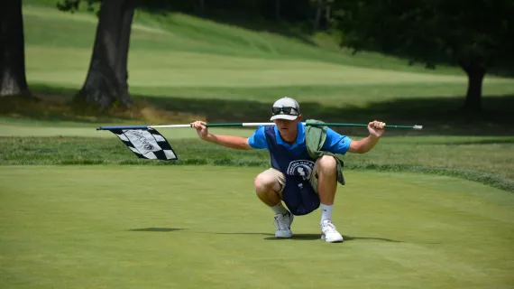 Apply Now for NJSGA Caddie Scholarship Opportunities