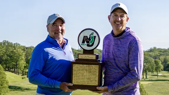 Gramigna and Slonis Weather the Wind for Senior Four-Ball Victory