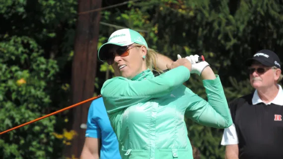 Natalie Gulbis Visits Shackamaxon C.C. To Raise Money For Charity