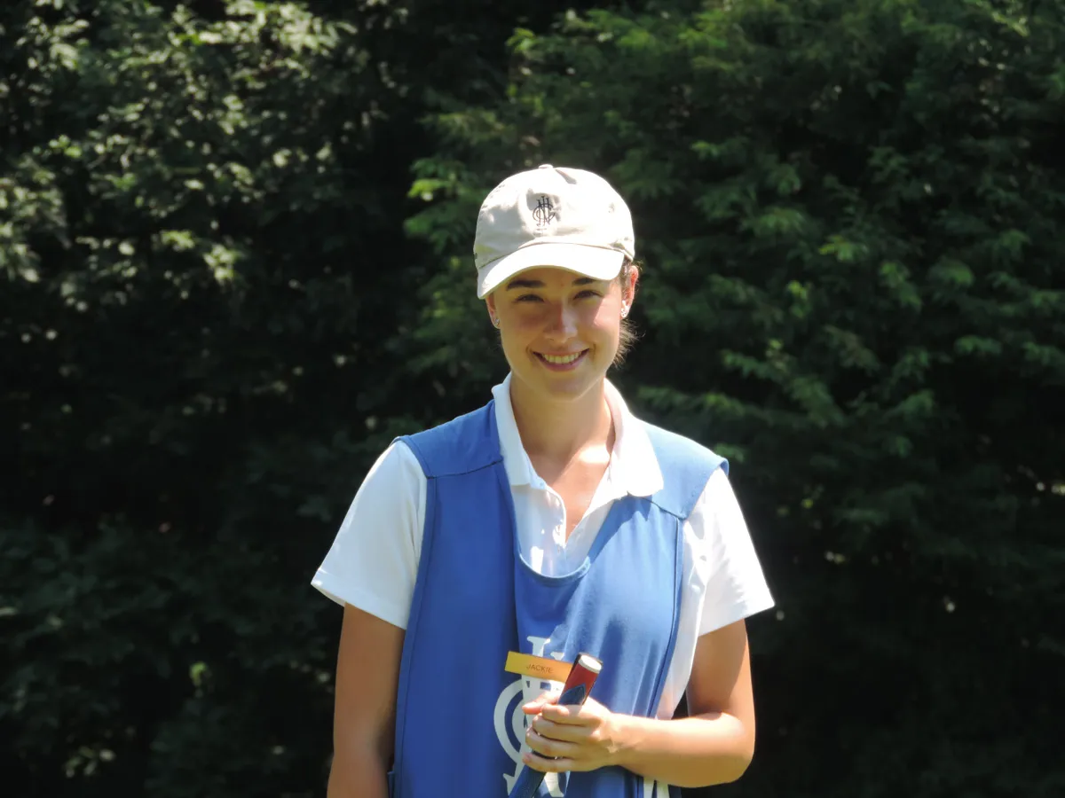 North Jersey Caddie Is A World-class Fencer