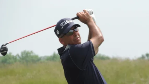 Esposito Leads Britton In Senior Open At Trump-colts Neck