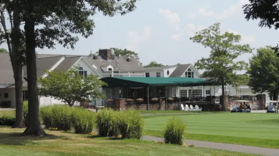 Female Golfers Flock To Member Golf Day At Rock Spring Club